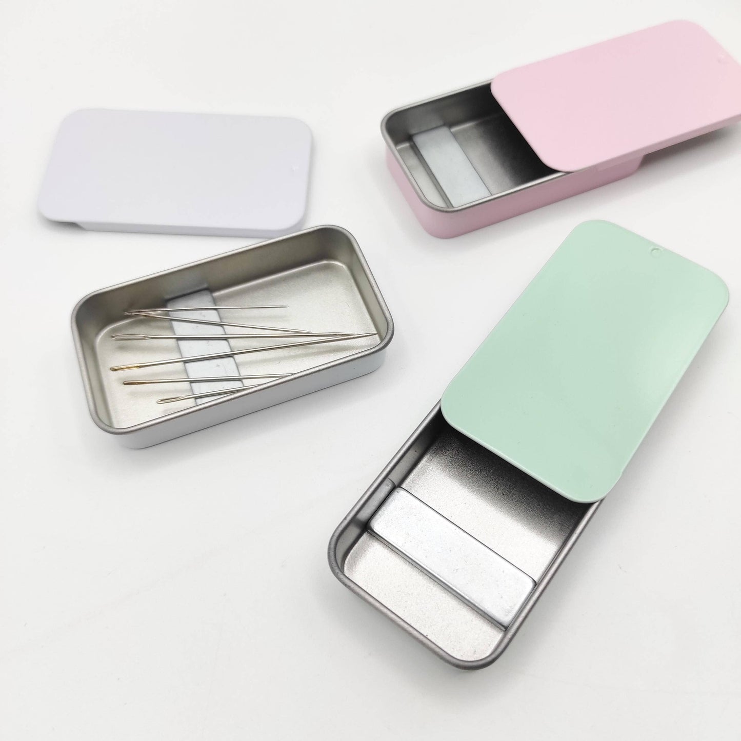 Solid Color Small Magnetic Tin Needle Case
