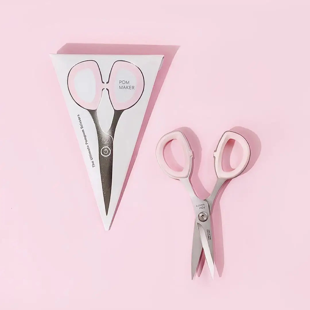 Pom Maker The Ultimate Pompom Scissors