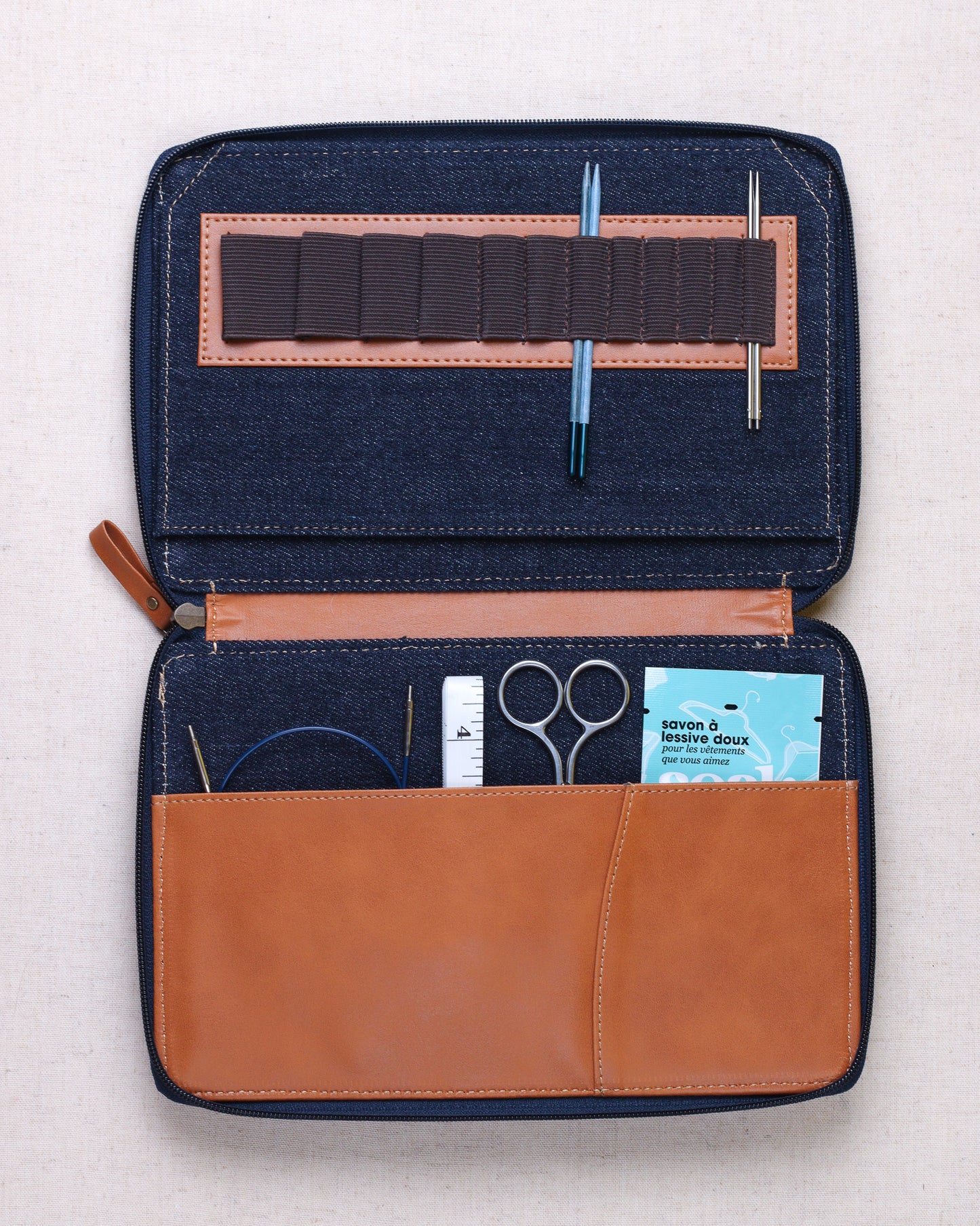 Lykke Oxford 5" Needle Case