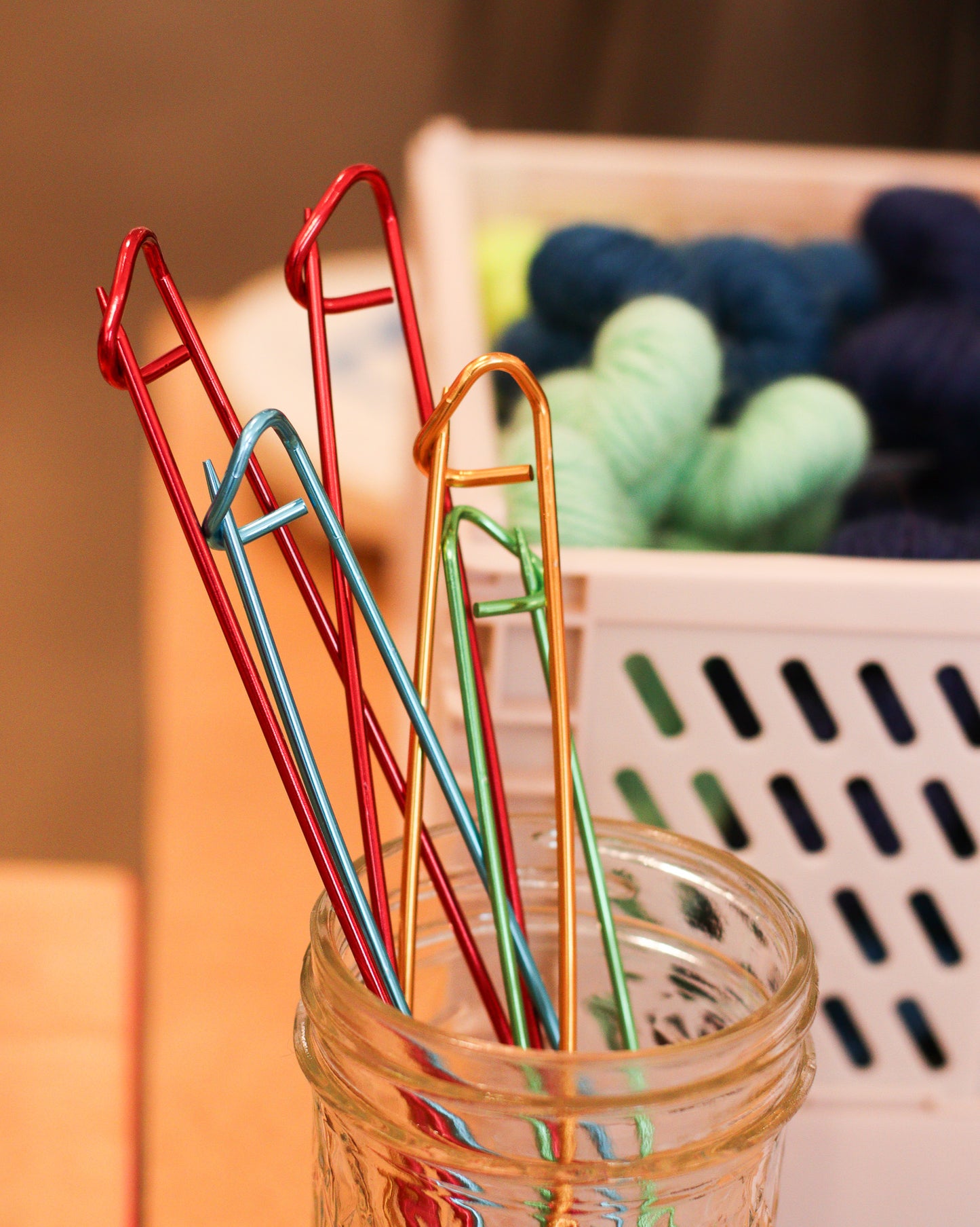 Metal Stitch Holder Pins