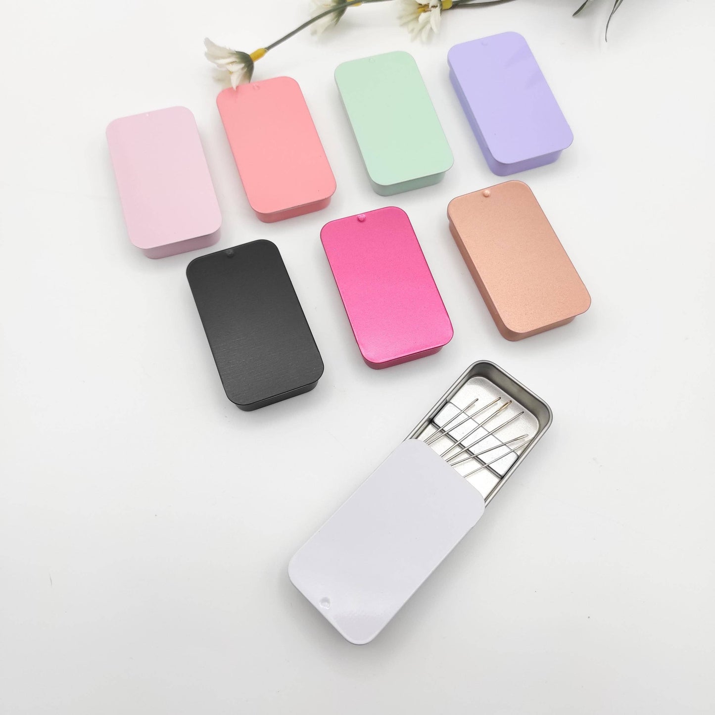 Solid Color Small Magnetic Tin Needle Case
