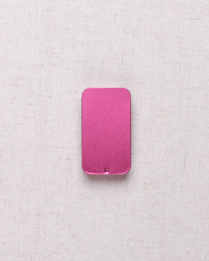 Solid Color Small Magnetic Tin Needle Case