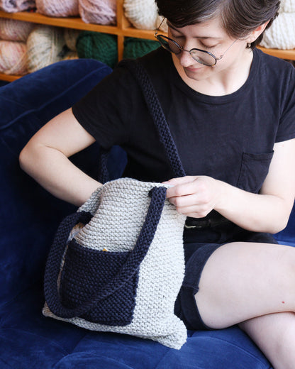 The Easiest Knitted Tote Bag