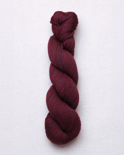 Loop Fiber Studio Yin Yang Fingering