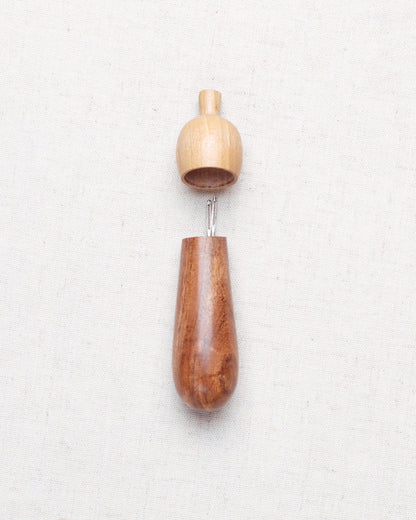 Degen Needle-Holding Acorn