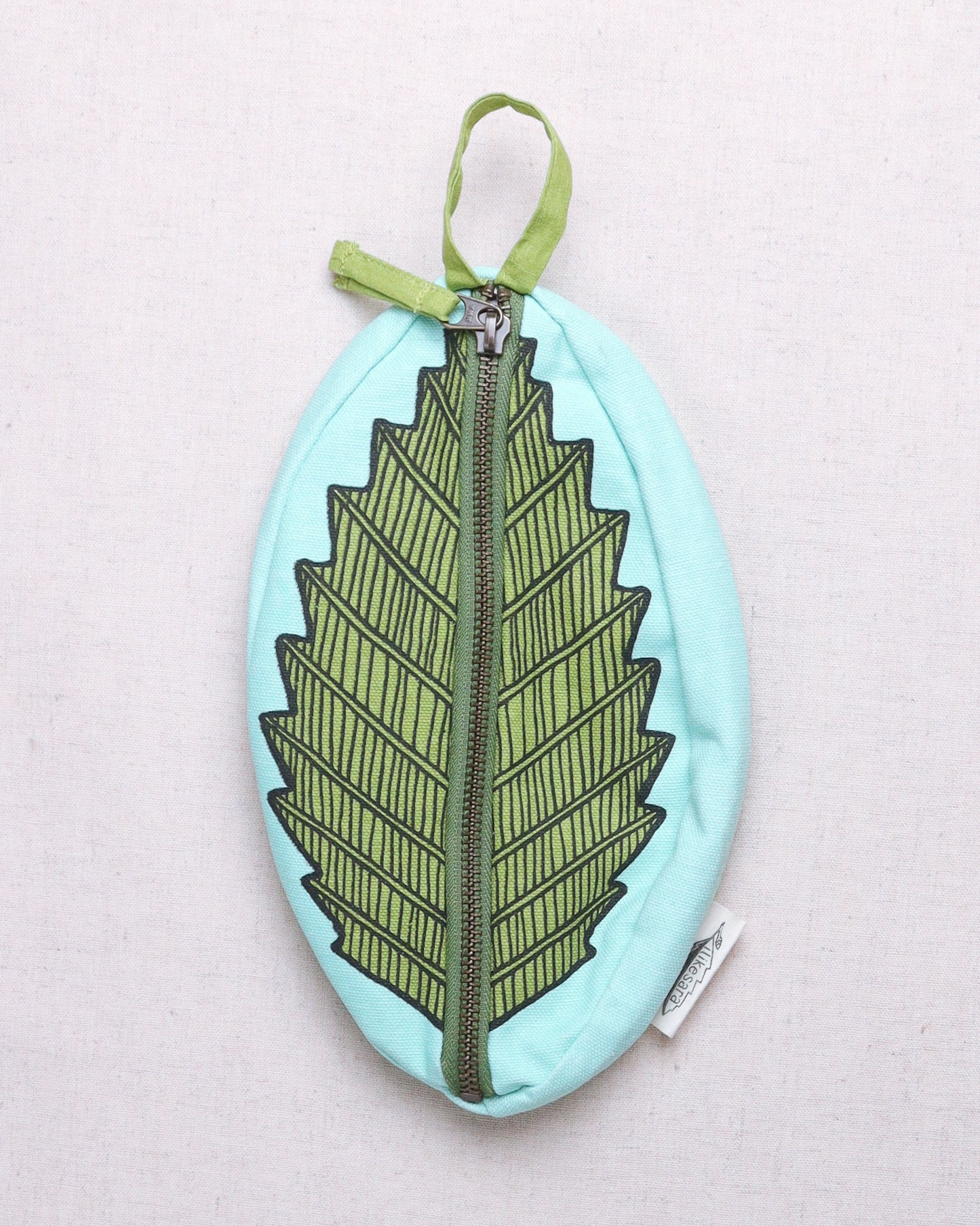 Ilikesara Zippered Pouches