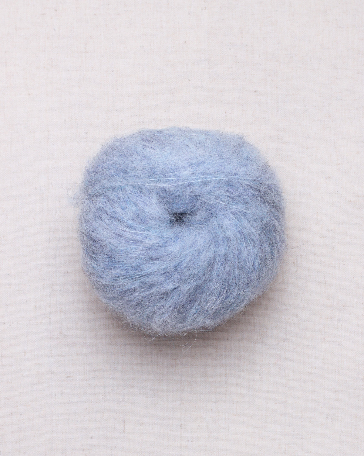 Yarnalia Airy