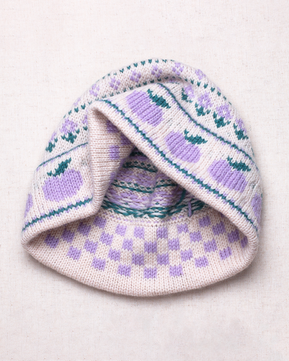 The Good Apple Hat: Beginner Colorwork Knitting Pattern